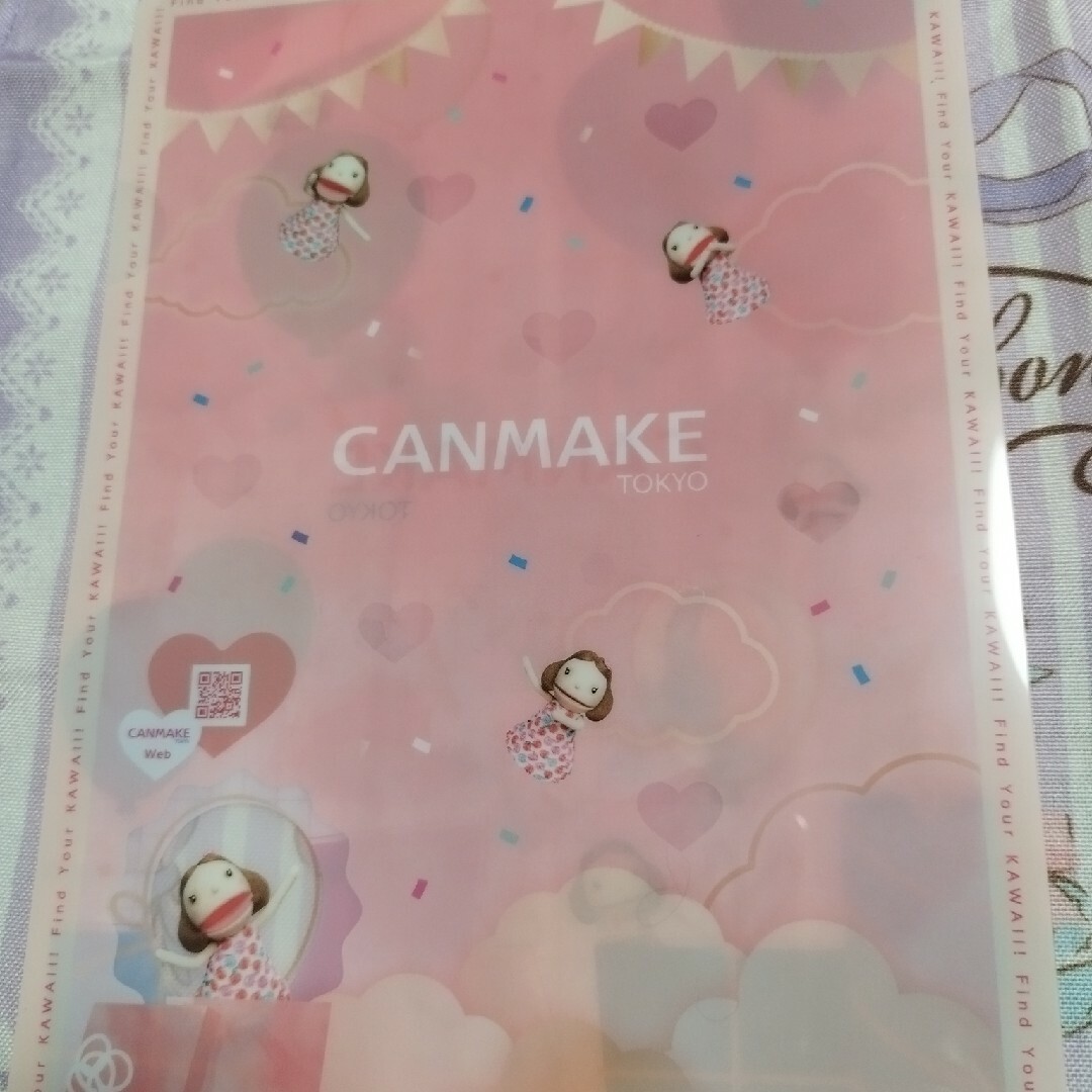 CANMAKE(キャンメイク)の☆彡キャンメイクイルミネイティングフィニッシュパウダー先攻販売、青パケおまけ付き コスメ/美容のベースメイク/化粧品(フェイスパウダー)の商品写真