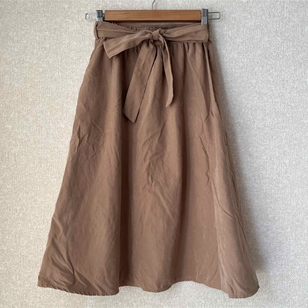 ViS(ヴィス)の【ビス 】ミモレ丈ギャザースカート　キャメル レディースのスカート(ロングスカート)の商品写真