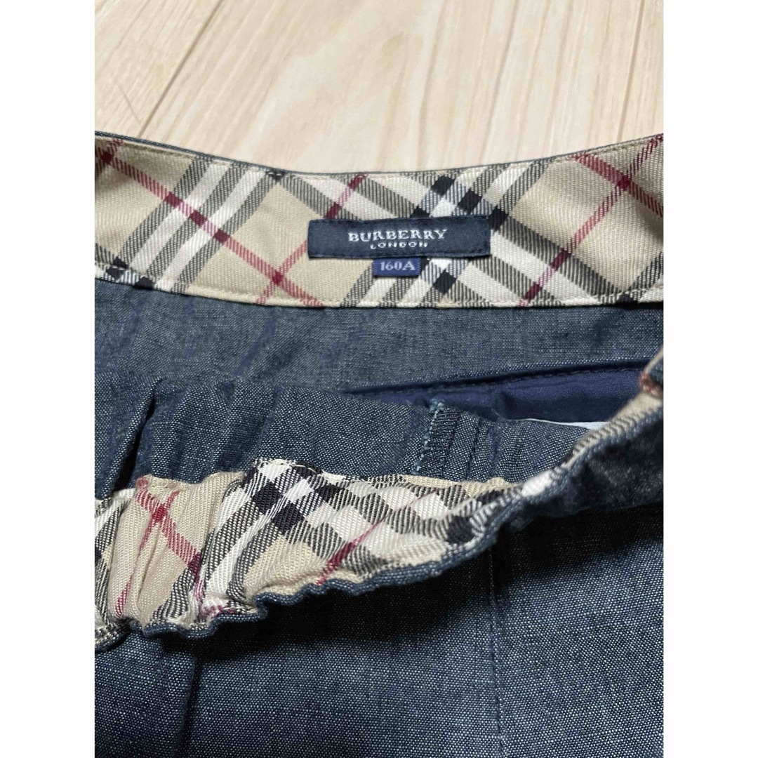 BURBERRY(バーバリー)のBurberry スカート キッズ/ベビー/マタニティのキッズ服女の子用(90cm~)(スカート)の商品写真