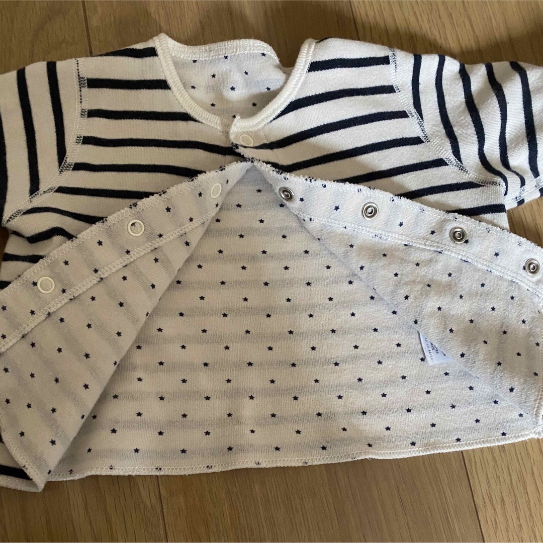 PETIT BATEAU(プチバトー)のプチバトー　カーディガン　トップス　ボーダー　シャツ　カットソー　6m キッズ/ベビー/マタニティのベビー服(~85cm)(カーディガン/ボレロ)の商品写真