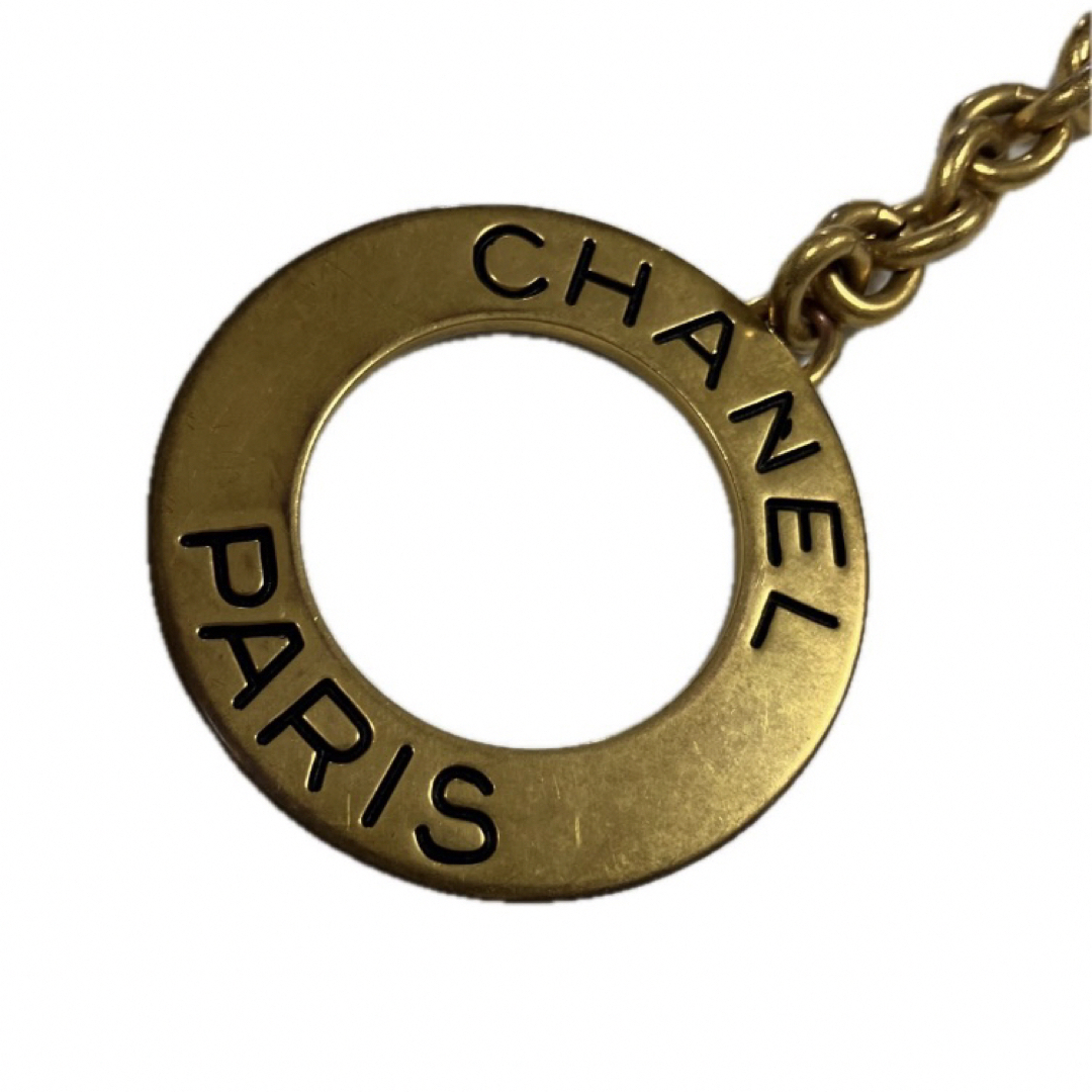 CHANEL(シャネル)のCHANEL ヴィンテージ　ゴールド　サークル　キーホルダー　キーリング　ロゴ メンズのファッション小物(キーホルダー)の商品写真