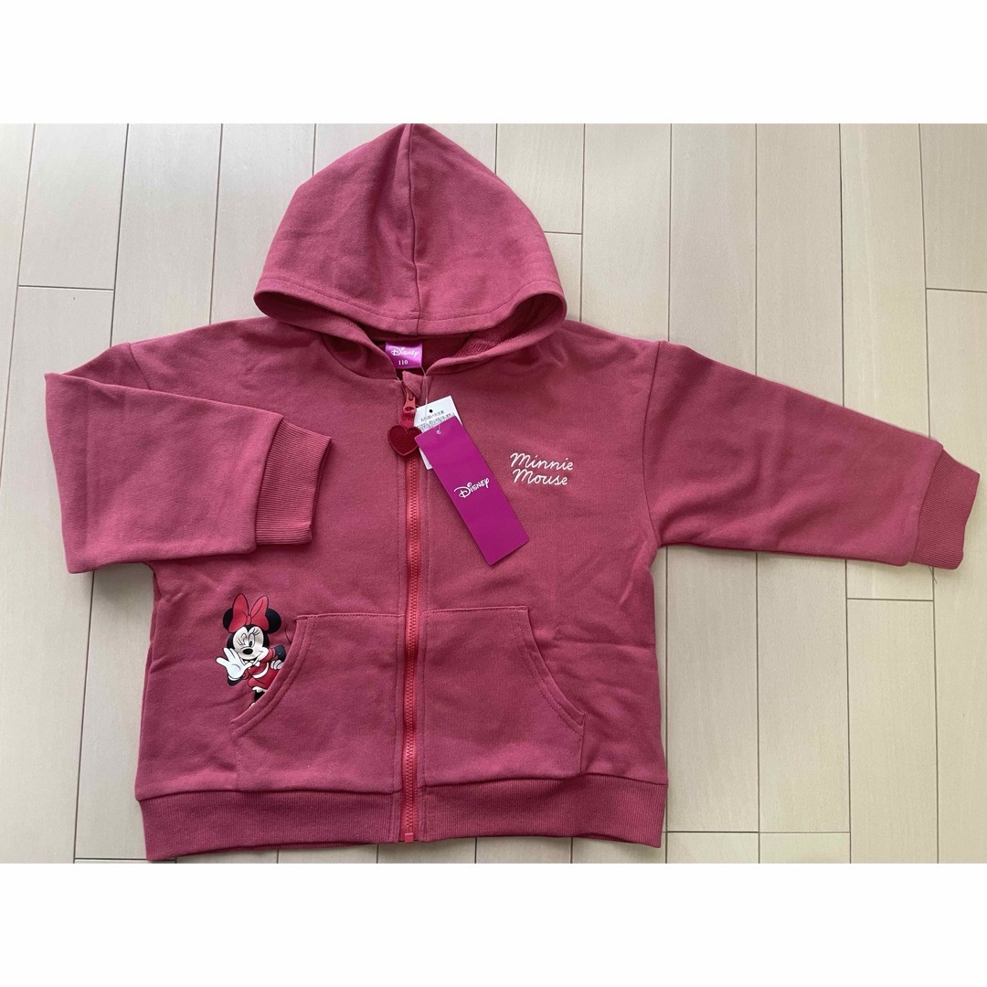 Disney(ディズニー)のディズニー　Disney ミニー　パーカー　110 キッズ/ベビー/マタニティのキッズ服女の子用(90cm~)(ジャケット/上着)の商品写真