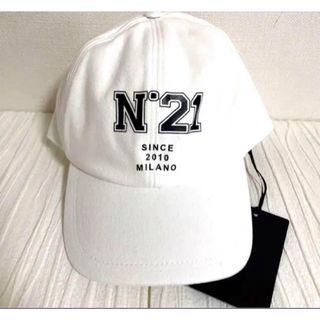 N°21 - 新品 N°21 ヌメロヴェントゥーノ 白 キャップ 帽子