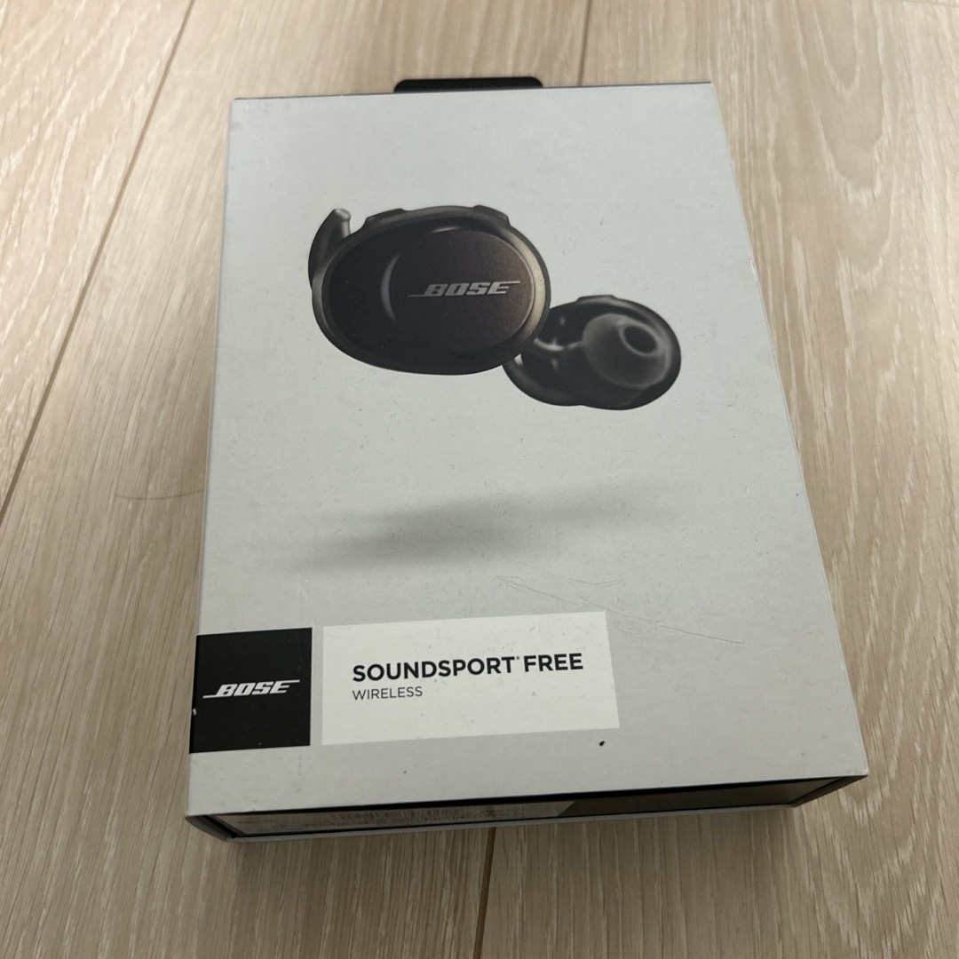 BOSE(ボーズ)のBose SoundSport Free wireless headphones スマホ/家電/カメラのオーディオ機器(ヘッドフォン/イヤフォン)の商品写真