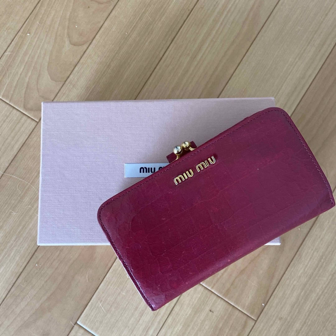 miumiu(ミュウミュウ)のmiu miu 財布 レディースのファッション小物(財布)の商品写真