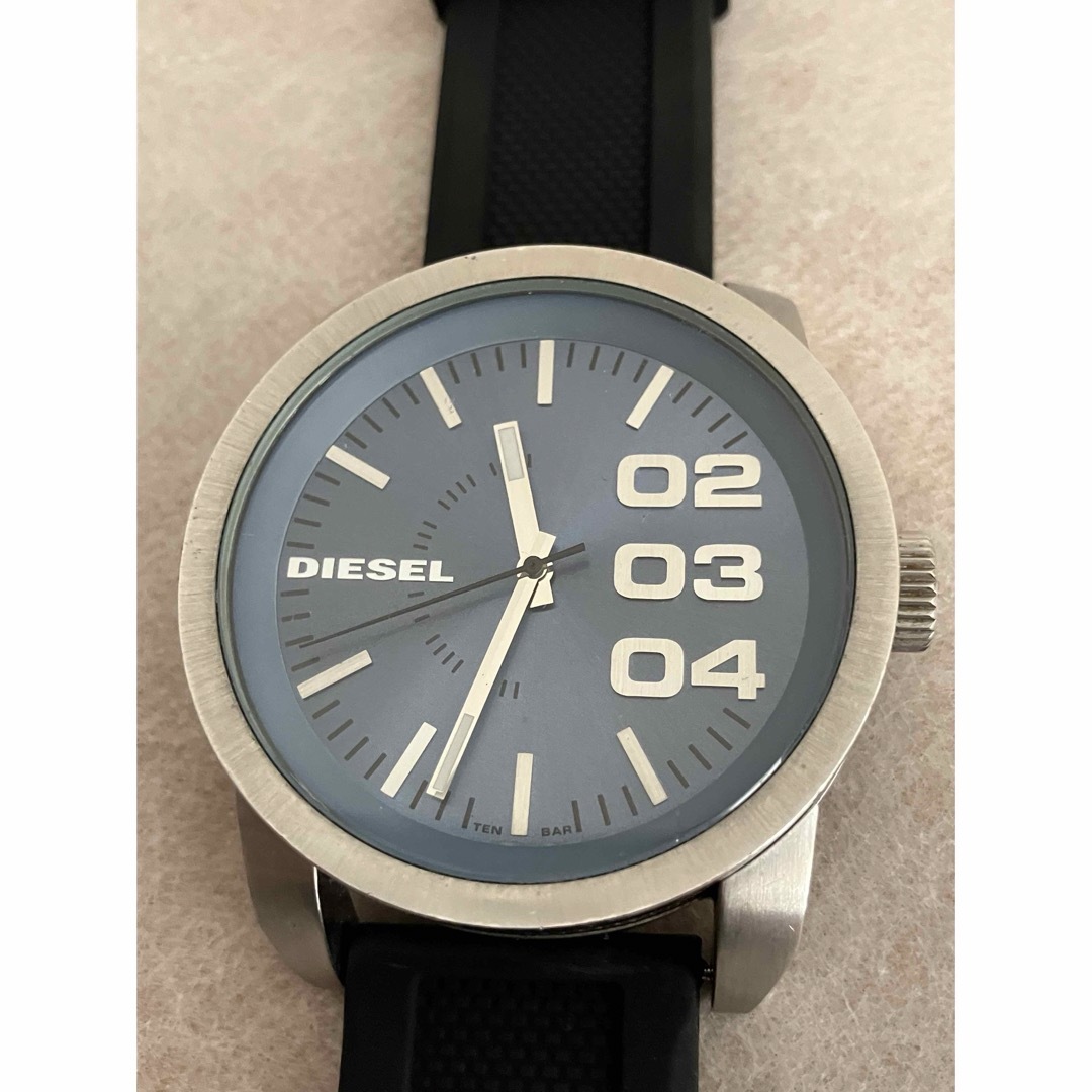 DIESEL(ディーゼル)の値下げ 稼働★DIESEL ディーゼル QZ腕時計 ブルー ラバーベルト交換 メンズの時計(腕時計(アナログ))の商品写真
