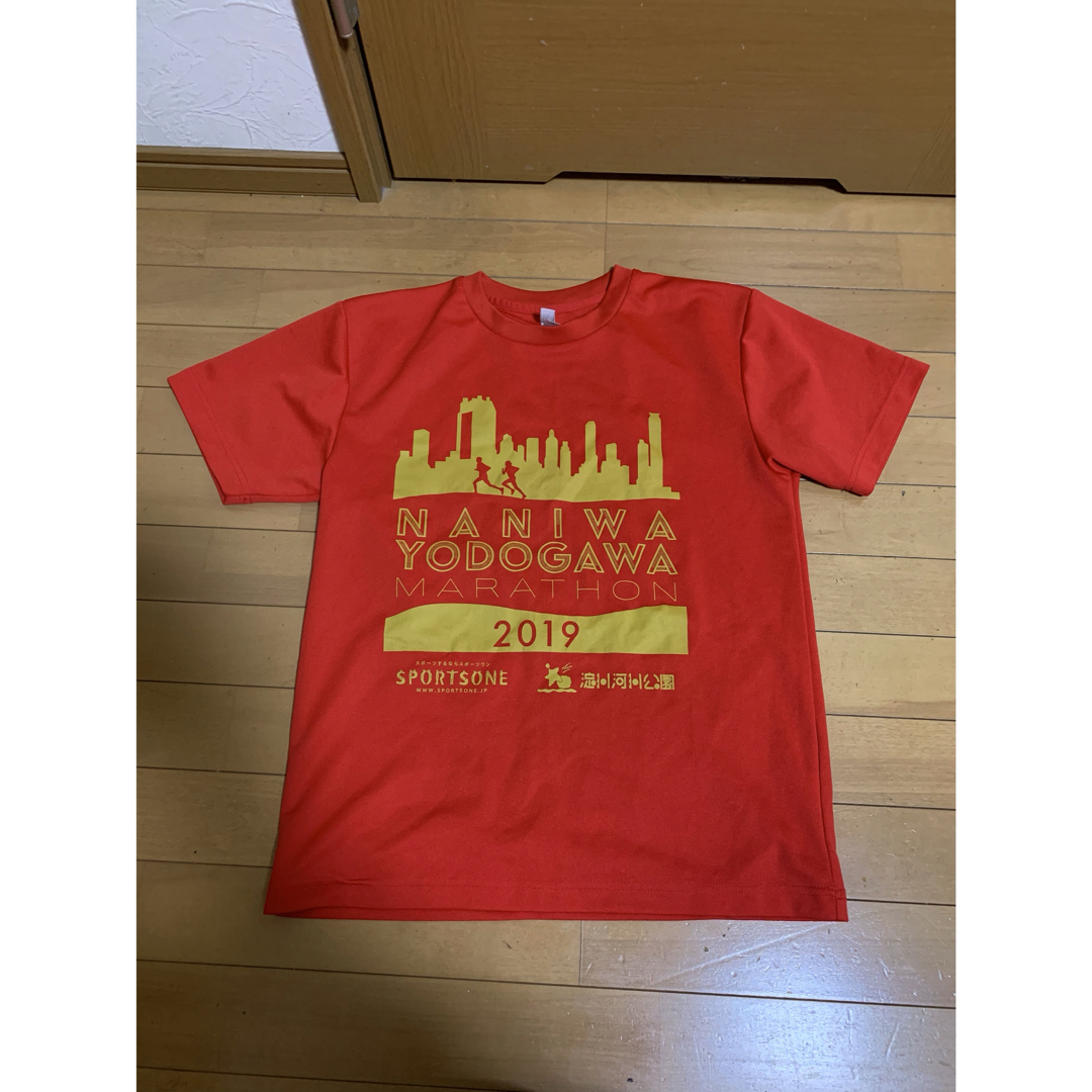 2019年　なにわ淀川マラソン　記念Tシャツ スポーツ/アウトドアのランニング(ウェア)の商品写真