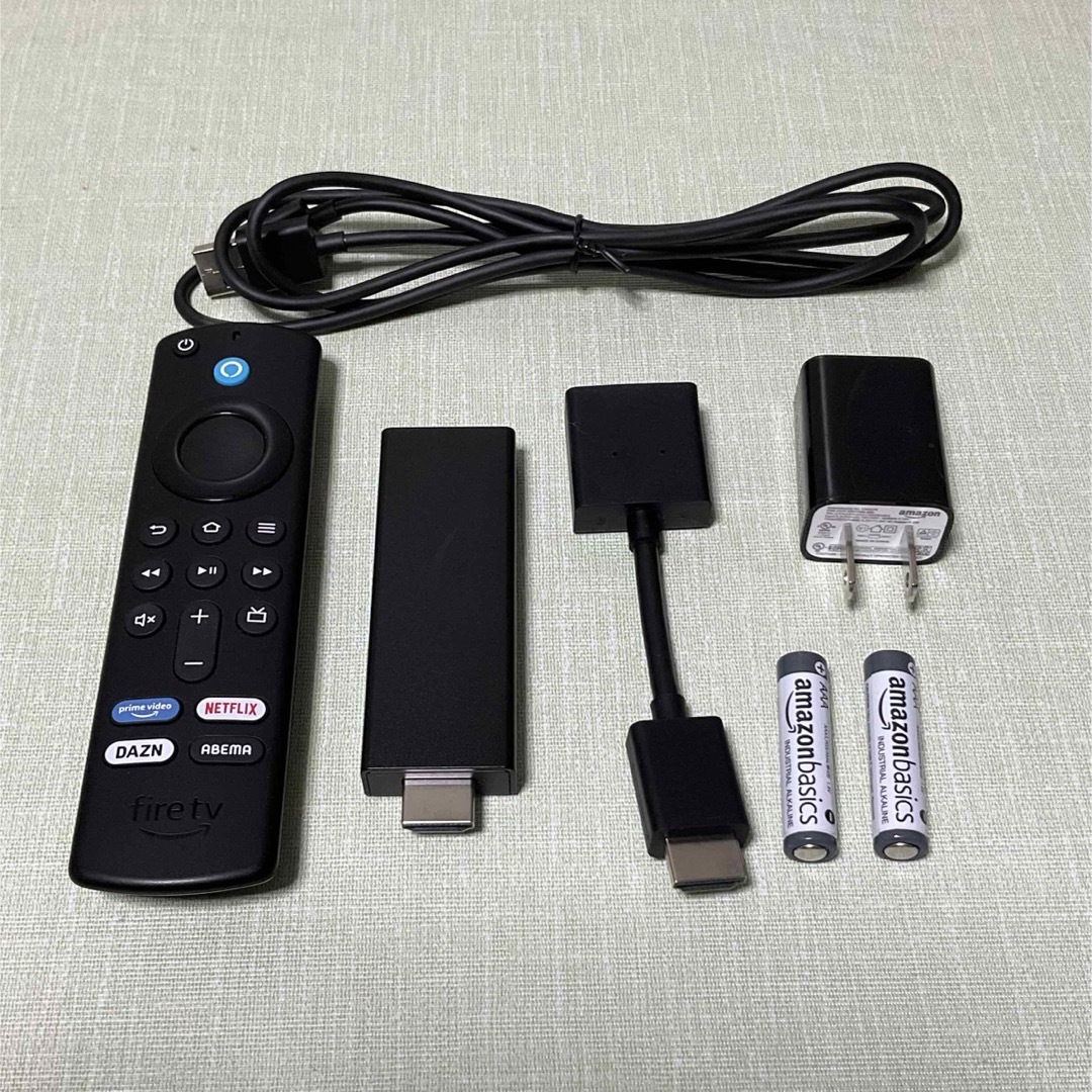 Amazon(アマゾン)の★美品★Amazon Fire TV Stick 第3世代 スマホ/家電/カメラのスマートフォン/携帯電話(その他)の商品写真