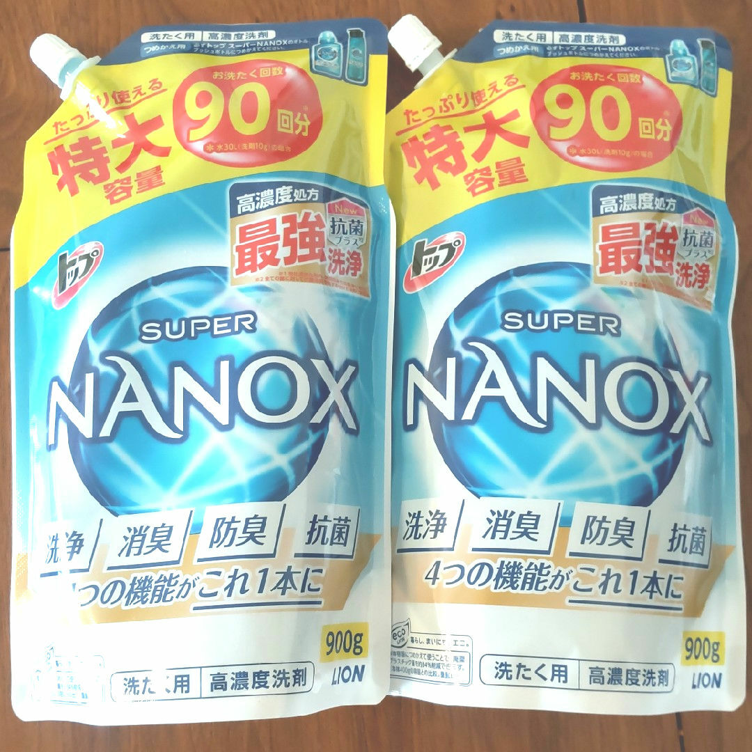 LION(ライオン)のトップ スーパーNANOX つめかえ用特大 900g インテリア/住まい/日用品の日用品/生活雑貨/旅行(洗剤/柔軟剤)の商品写真