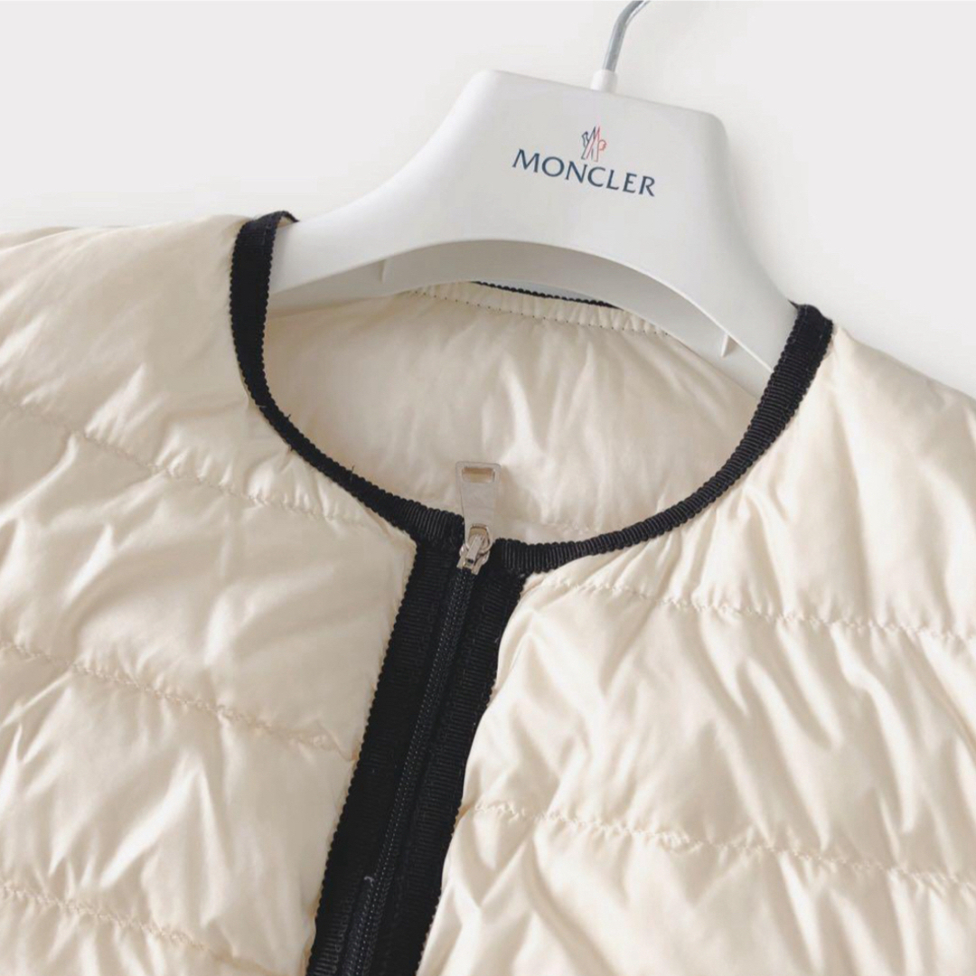 MONCLER モンクレールレディースダウン0ノーカラーライトダウン MONCLER モンクレールレディースダウン0ノーカラーライトダウン