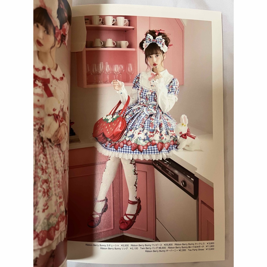 Angelic Pretty(アンジェリックプリティー)のspring callectian 2017 エンタメ/ホビーの雑誌(ファッション)の商品写真