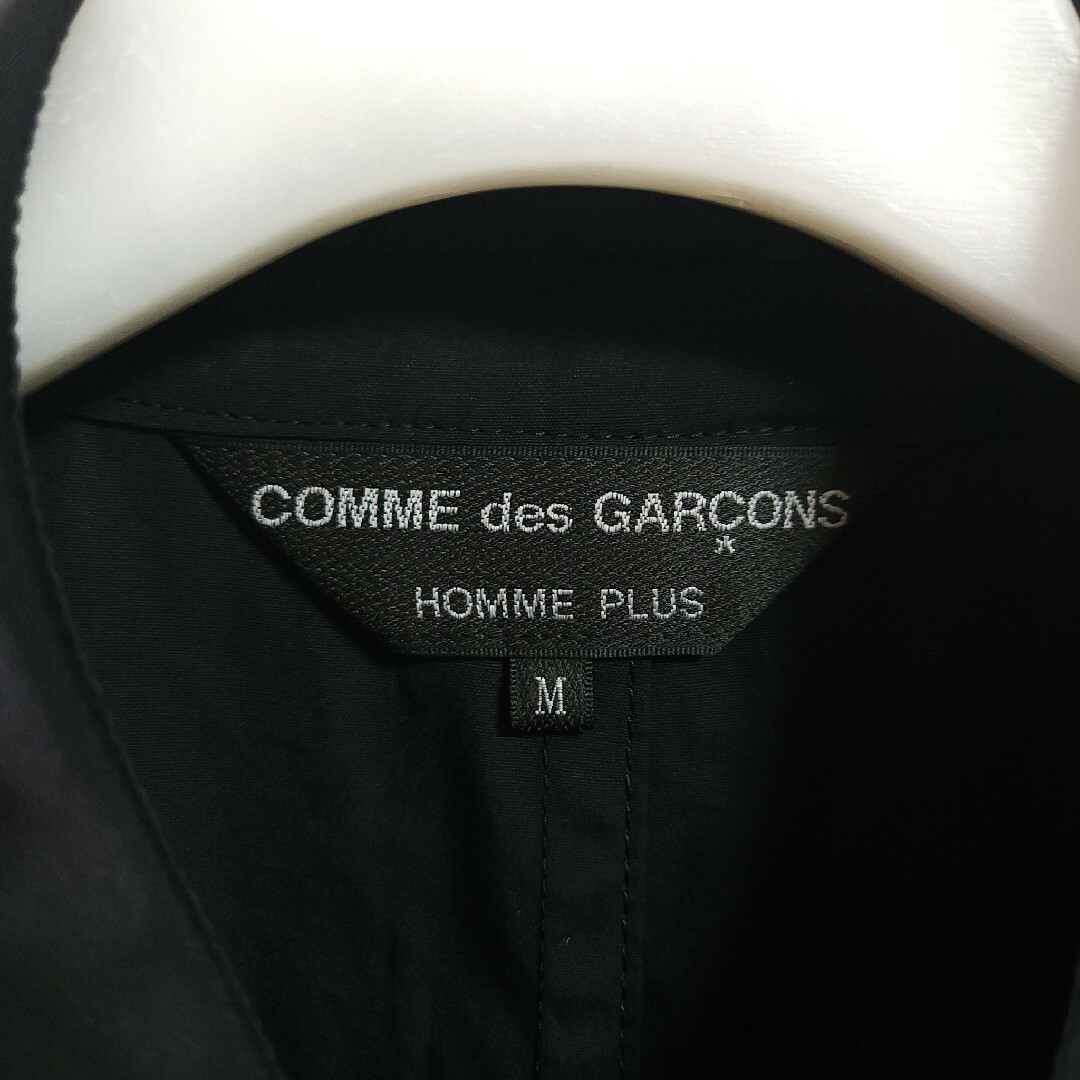 COMME des GARCONS HOMME PLUS(コムデギャルソンオムプリュス)の16SS コムデギャルソンオムプリュス シャツコート ブラック メンズのトップス(シャツ)の商品写真