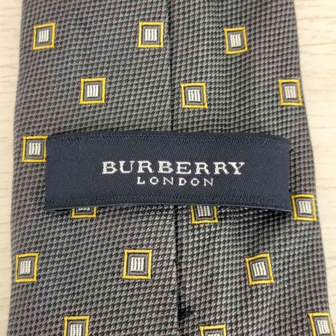 BURBERRY(バーバリー)のBURBERRY LONDON(バーバリーロンドン) 総柄 シルク ネクタイ メンズのファッション小物(ネクタイ)の商品写真