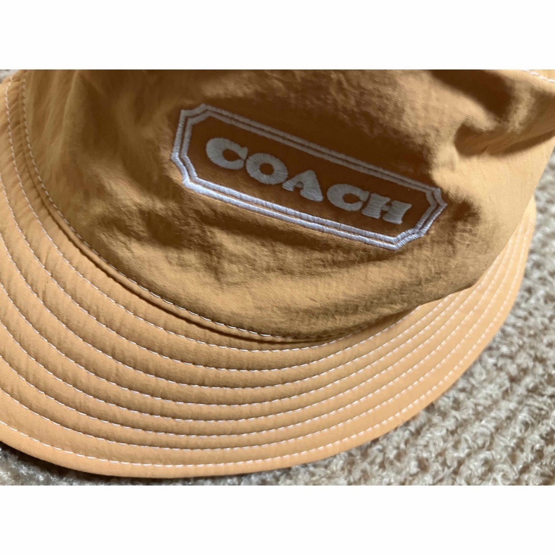 COACH(コーチ)のコーチ　帽子　新品タグ付き レディースの帽子(ハット)の商品写真