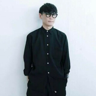 コムデギャルソンオムプリュス(COMME des GARCONS HOMME PLUS)のCOMME des GARCONS HOMME PLUS ポリエステル縮絨シャツ(シャツ)