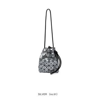 バオバオイッセイミヤケ(BaoBaoIsseyMiyake)のBAO BAO ISSEY MIYAKE WRING   SILVER(ショルダーバッグ)