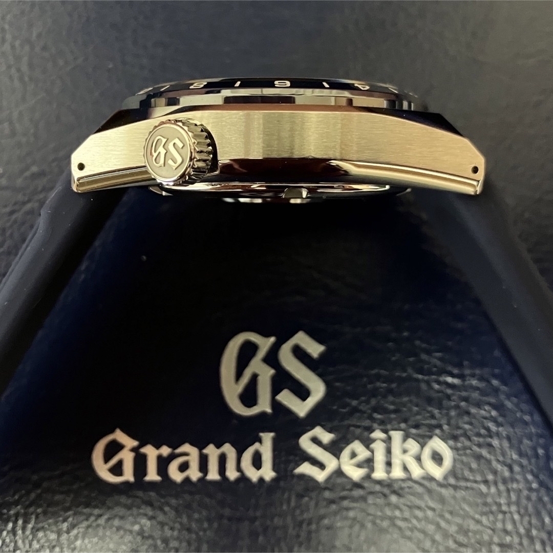 Grand Seiko(グランドセイコー)のグランドセイコー GRAND SEIKO 9F クオーツ GMT SBGN021 メンズの時計(腕時計(アナログ))の商品写真