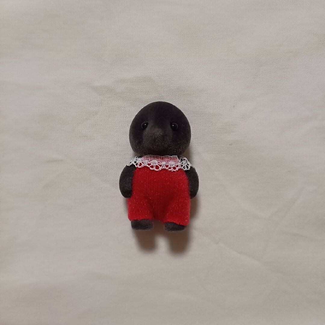 シルバニアファミリー(シルバニアファミリー)のモグラの赤ちゃん　シルバニア エンタメ/ホビーのおもちゃ/ぬいぐるみ(その他)の商品写真