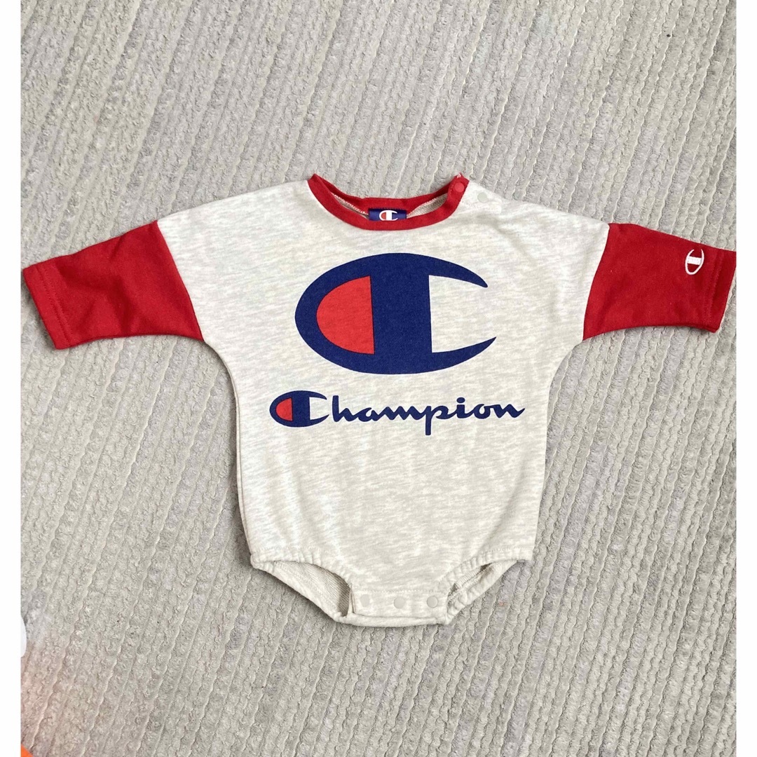 Champion(チャンピオン)のロンパース キッズ/ベビー/マタニティのベビー服(~85cm)(ロンパース)の商品写真