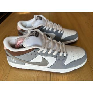 NIKE - TIGHTBOOTH × NIKE SB DUNK LOW PRO 28.0cmの通販 by SK's shop