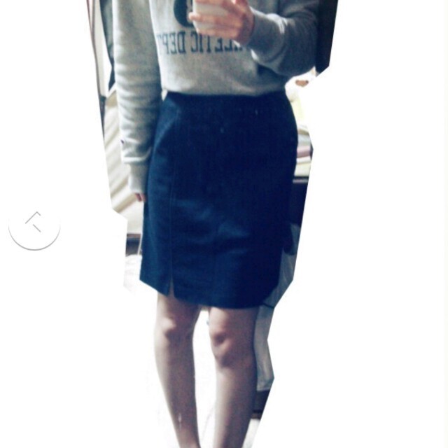 MICHEL KLEIN(ミッシェルクラン)のデニムタイトスカート レディースのスカート(ミニスカート)の商品写真