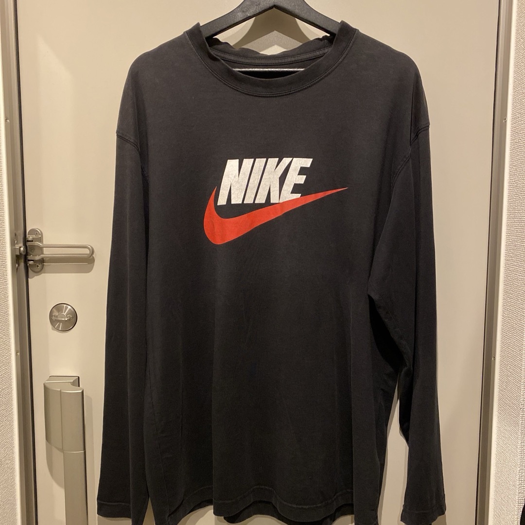 NIKE(ナイキ)のNIKE  ヴィンテージ ロンT ナイキ ロゴ スウッシュ SWOOSH メンズのトップス(Tシャツ/カットソー(七分/長袖))の商品写真