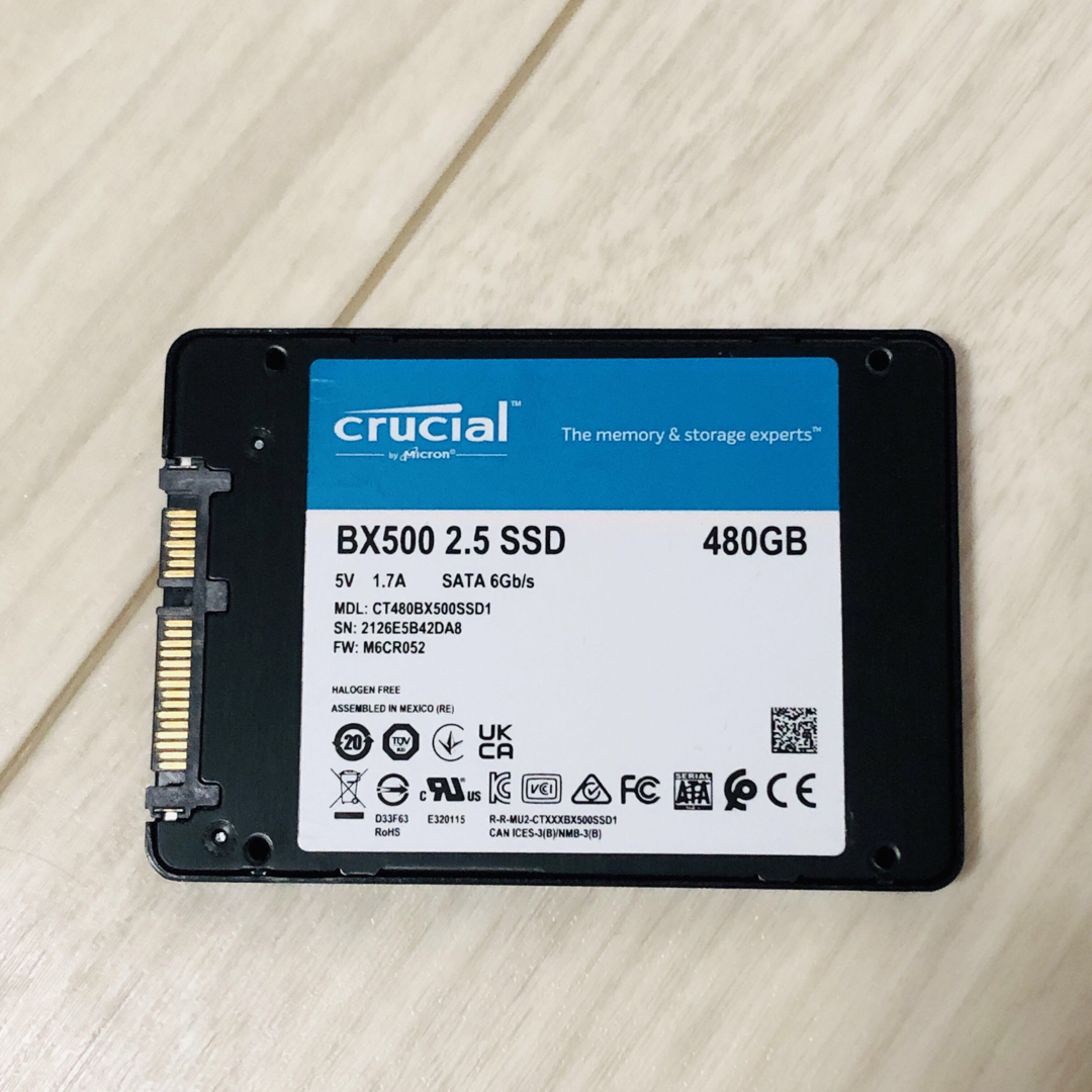 crucial(クルーシャル)のsata ssd 480GB スマホ/家電/カメラのPC/タブレット(PCパーツ)の商品写真