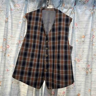 Yohji Yamamoto(ベスト)のフリマアイテム一覧 Yohji Yamamoto(ベスト)のフリマアイテム一覧