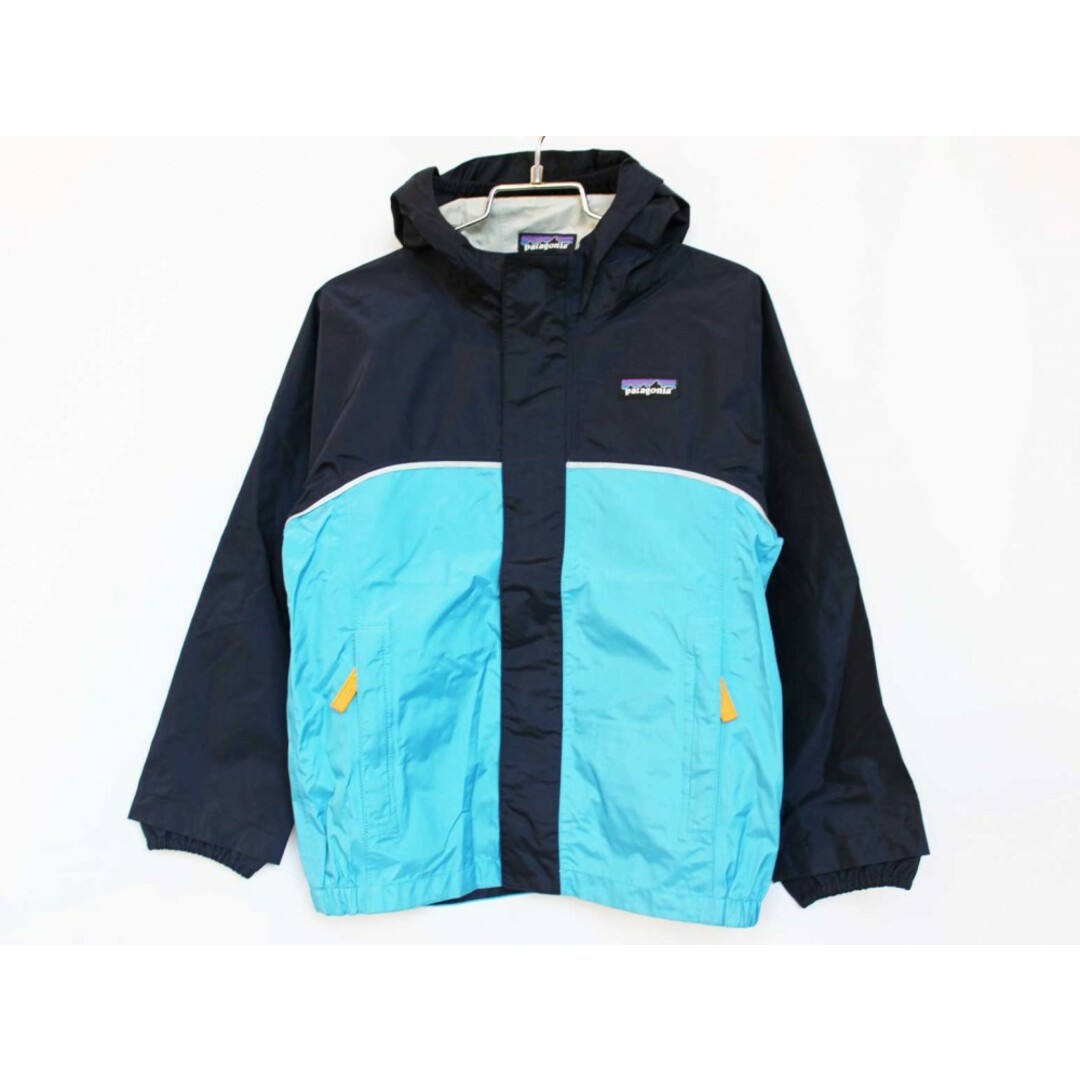 patagonia(パタゴニア)の【春物 新入荷!】[パタゴニア/Patagonia]110cm トレントシェルジャケット/ナイロンブルゾン/ナイロンジャンパー/ウィンドブレーカー 濃紺×ブルー 防水 アウトドア【中古】子供服 キッズ kids 男の子 女の子 春夏秋 otr 513042 キッズ/ベビー/マタニティのキッズ服女の子用(90cm~)(ジャケット/上着)の商品写真