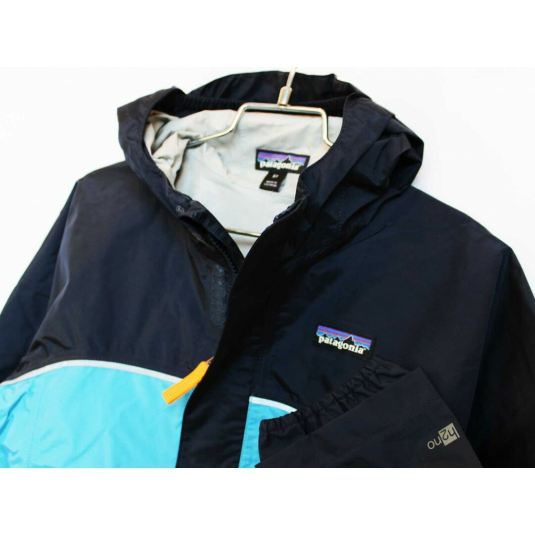 patagonia(パタゴニア)の【春物 新入荷!】[パタゴニア/Patagonia]110cm トレントシェルジャケット/ナイロンブルゾン/ナイロンジャンパー/ウィンドブレーカー 濃紺×ブルー 防水 アウトドア【中古】子供服 キッズ kids 男の子 女の子 春夏秋 otr 513042 キッズ/ベビー/マタニティのキッズ服女の子用(90cm~)(ジャケット/上着)の商品写真