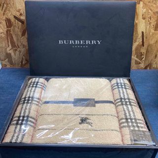 バーバリー(BURBERRY)の【M①1165】Burberry バーバリー バスタオル１枚　フェイスタオル2枚(タオル/バス用品)