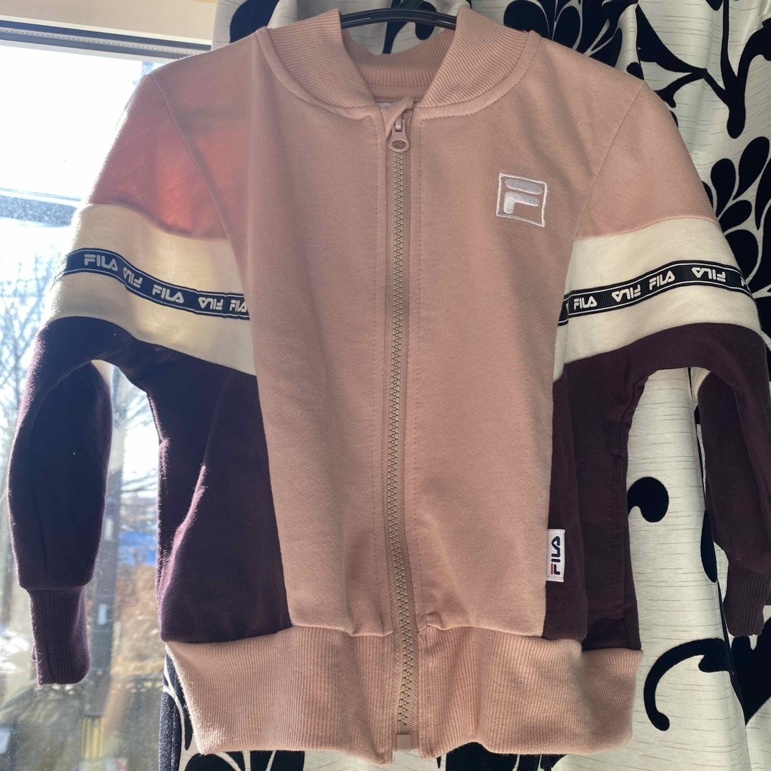 FILA(フィラ)のパーカー　110センチ キッズ/ベビー/マタニティのキッズ服男の子用(90cm~)(ジャケット/上着)の商品写真