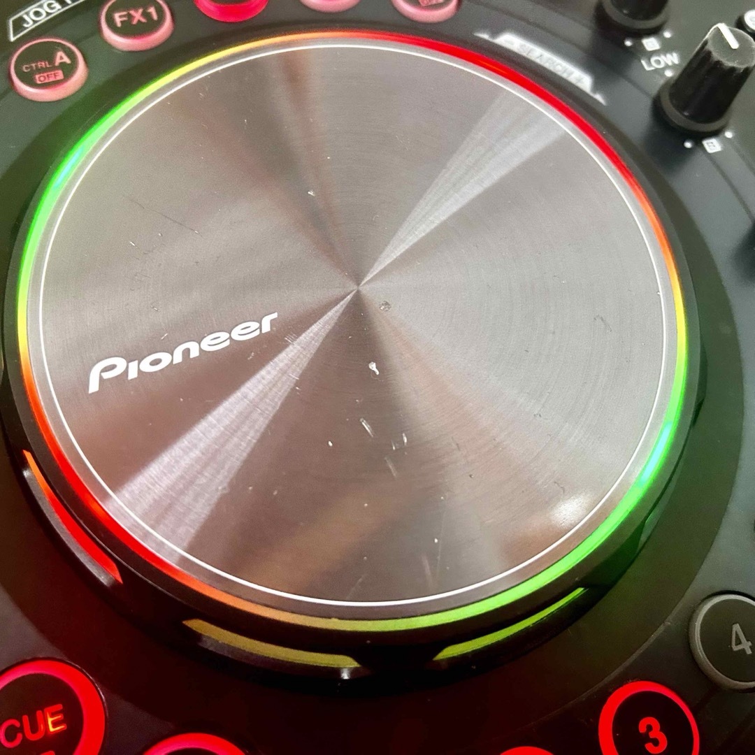 Pioneer(パイオニア)のPioneer DDJ WEGO 2  BLACK 楽器のDJ機器(DJコントローラー)の商品写真