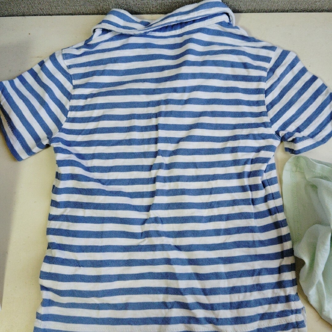 babyGAP(ベビーギャップ)の半袖シャツ　110 キッズ/ベビー/マタニティのキッズ服女の子用(90cm~)(Tシャツ/カットソー)の商品写真