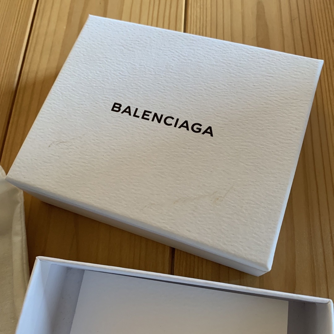 BALENCIAGA BAG(バレンシアガバッグ)のバレンシアガ　箱　巾着 レディースのファッション小物(ポーチ)の商品写真