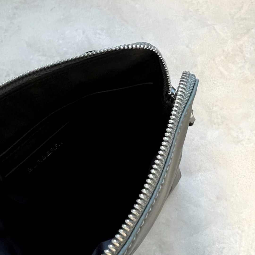 BURBERRY - 【新品未使用タグ付き】バーバリー ショルダーバッグ BURBERRY - 【新品未使用タグ付き】バーバリー ショルダーバッグ