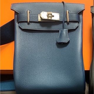 エルメス(Hermes)のレアバック🌸エルメス　アッカドPM(ボディバッグ/ウエストポーチ)