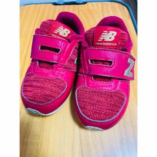 ニューバランス(New Balance)のニューバランス　赤✖️ゴールド　14.5cm ベビースニーカー(スニーカー)