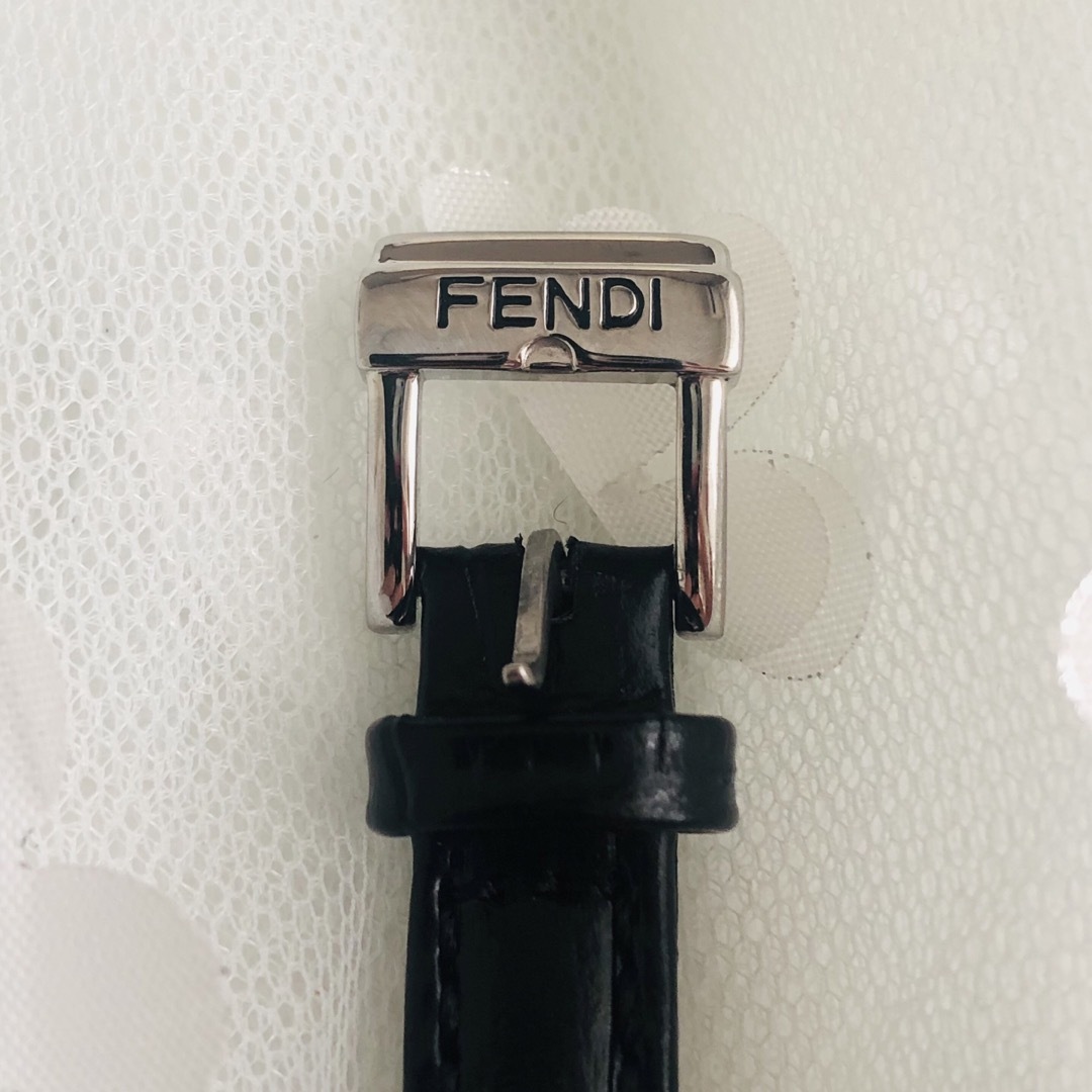 FENDI フェンディ 腕時計 320L シェル 12P ダイヤ