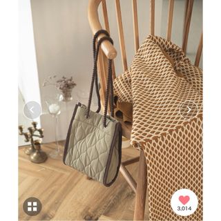 送料込！美品！rectangle キルティングショルダーバック(ショルダーバッグ)