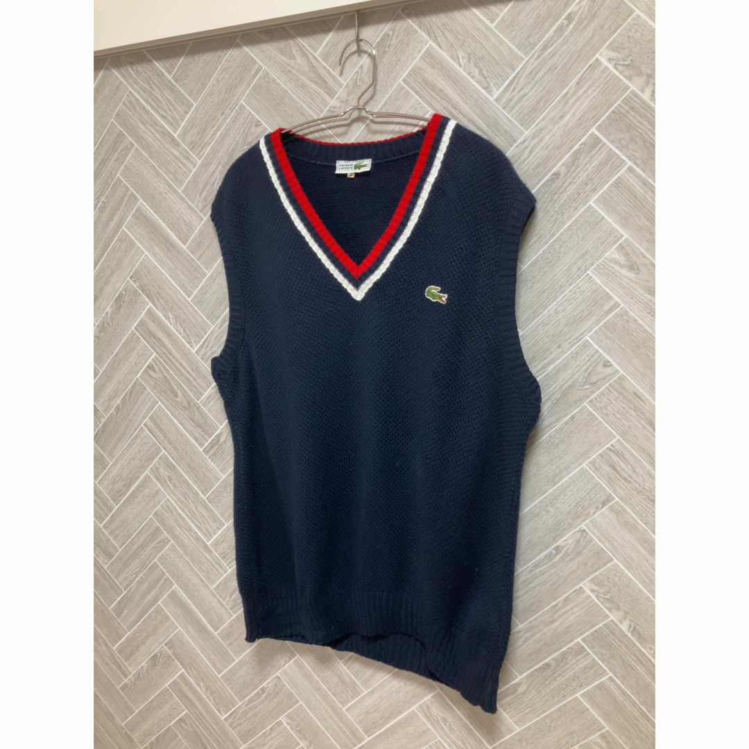 LACOSTE(ラコステ)の【古着】ラコステ ニット ベスト フランス製 フレンチ ネイビー 70's M メンズのトップス(ベスト)の商品写真