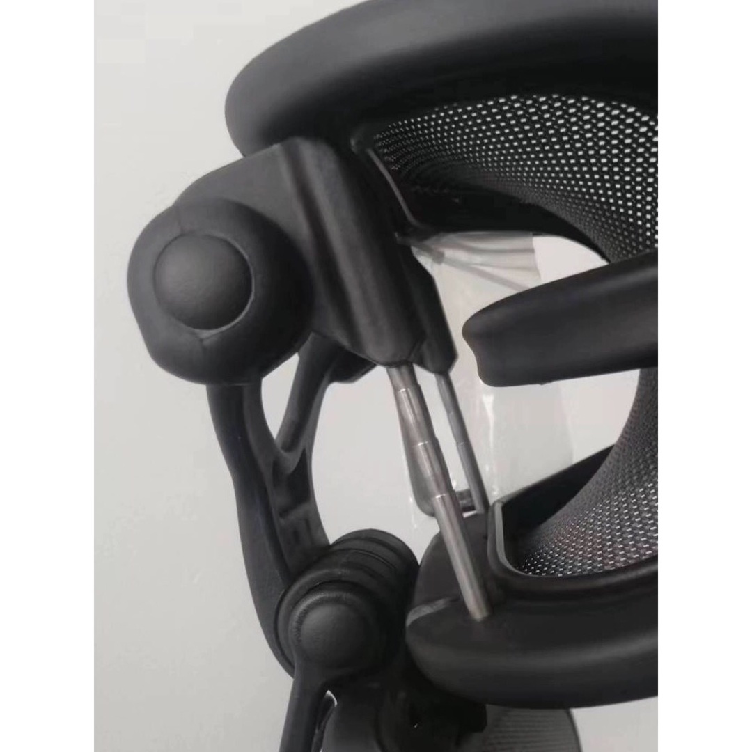 新品 ハーマンミラー アーロンチェア ヘッドレスト ミネラル 角度調整可 インテリア/住まい/日用品の椅子/チェア(デスクチェア)の商品写真