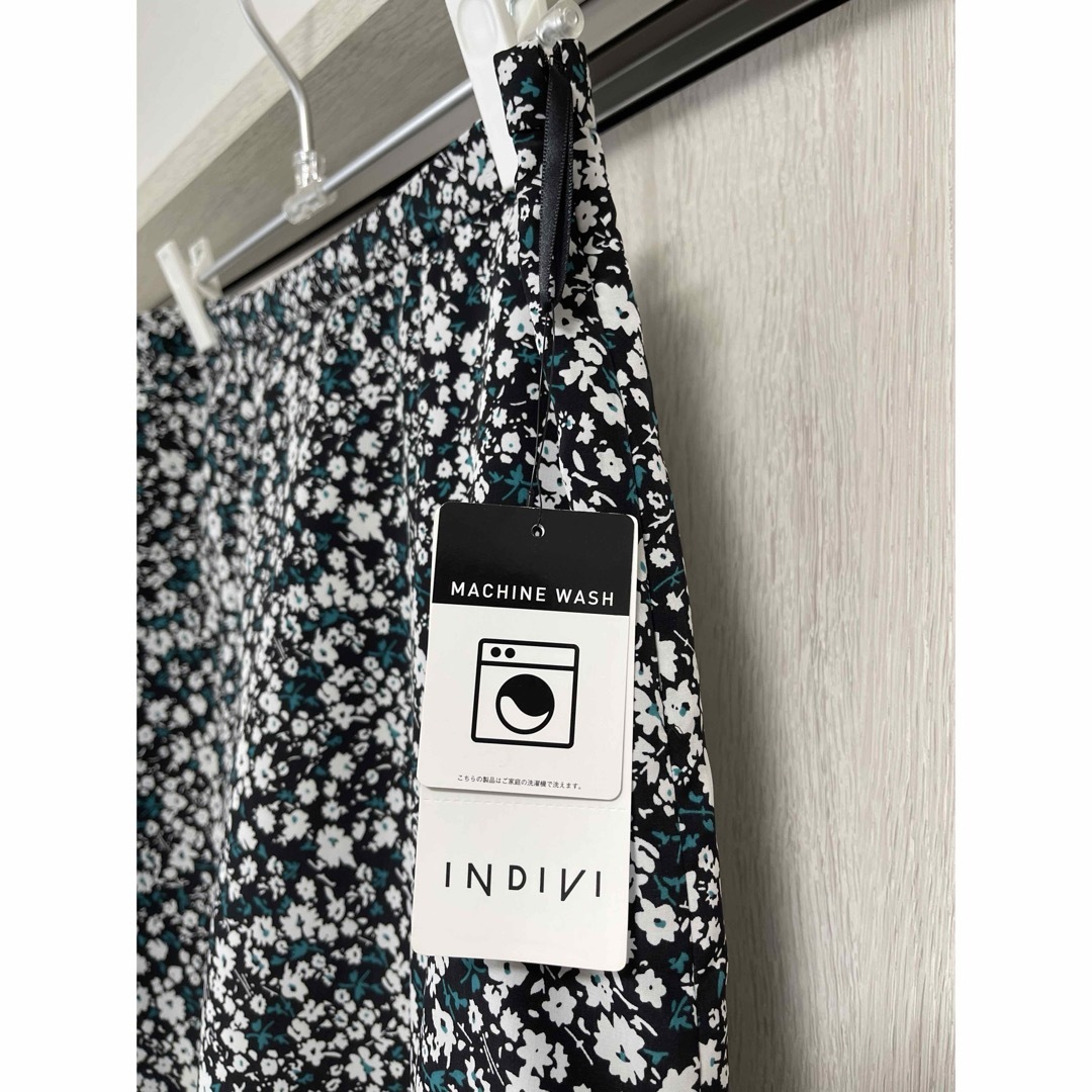 INDIVI(インディヴィ)のINDIVI ロングスカート　新品試着のみ レディースのスカート(ロングスカート)の商品写真