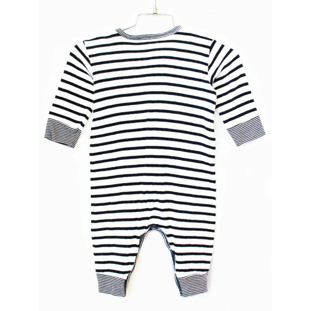 PETIT BATEAU(プチバトー)の【春物 新入荷!】[プチバトー/PETIT BATEAU]67cm 長袖カバーオール/長袖ロンパース 白×濃紺【中古】子供服 キッズ kids ベビー服 baby 男の子 女の子 春秋 onepi 213042 キッズ/ベビー/マタニティのベビー服(~85cm)(カバーオール)の商品写真