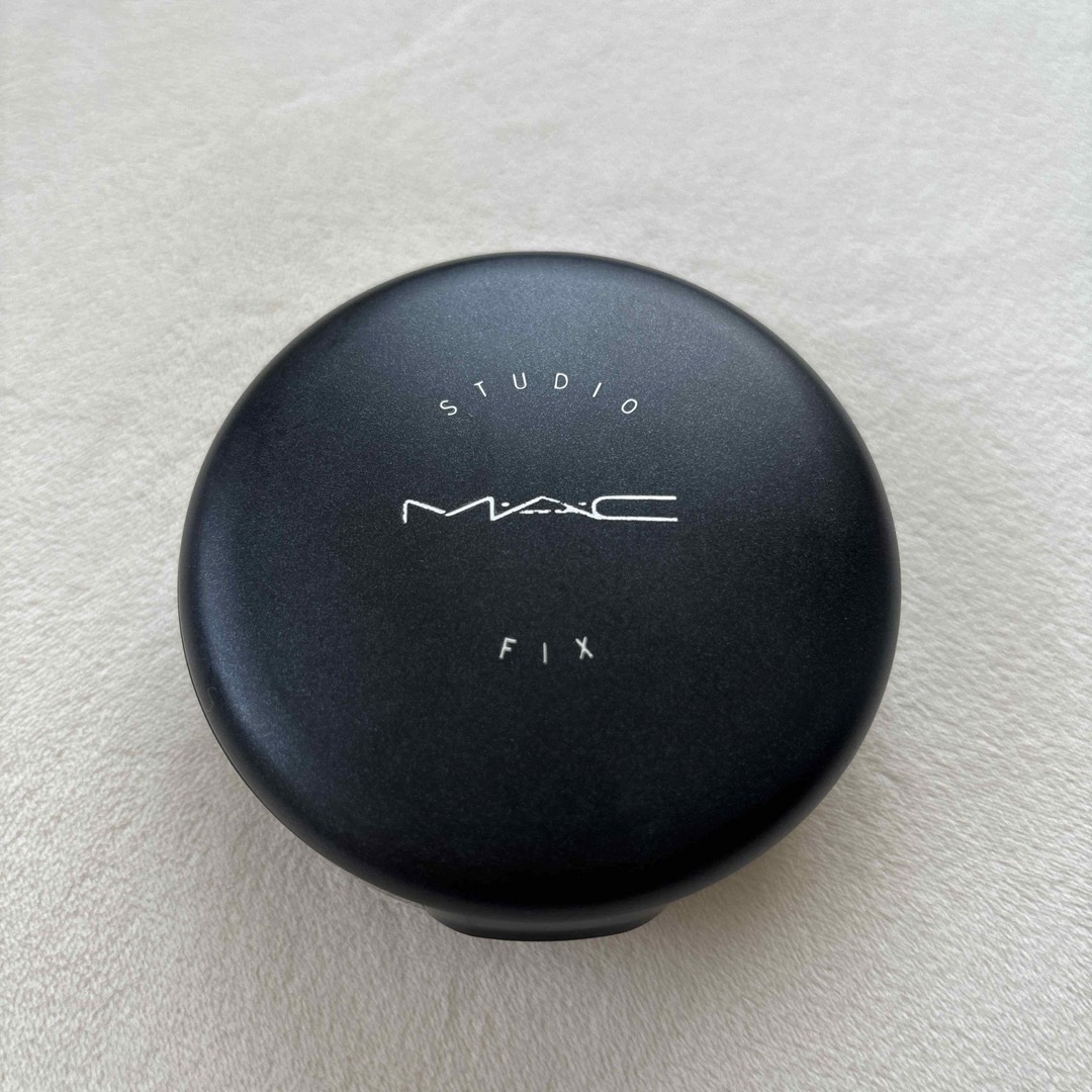 MAC(マック)のMac ファンデーション コスメ/美容のベースメイク/化粧品(ファンデーション)の商品写真