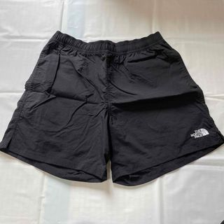 ザノースフェイス(THE NORTH FACE)のTHE NORTH  FACE ノースフェイス　ショートパンツ　黒　新品未使用(ショートパンツ)