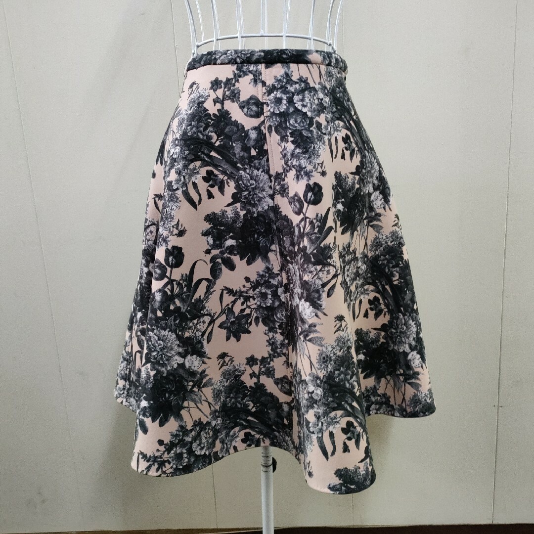 AULA AILA(アウラアイラ)のAULA AlLA♡フレアスカート レディースのスカート(ひざ丈スカート)の商品写真