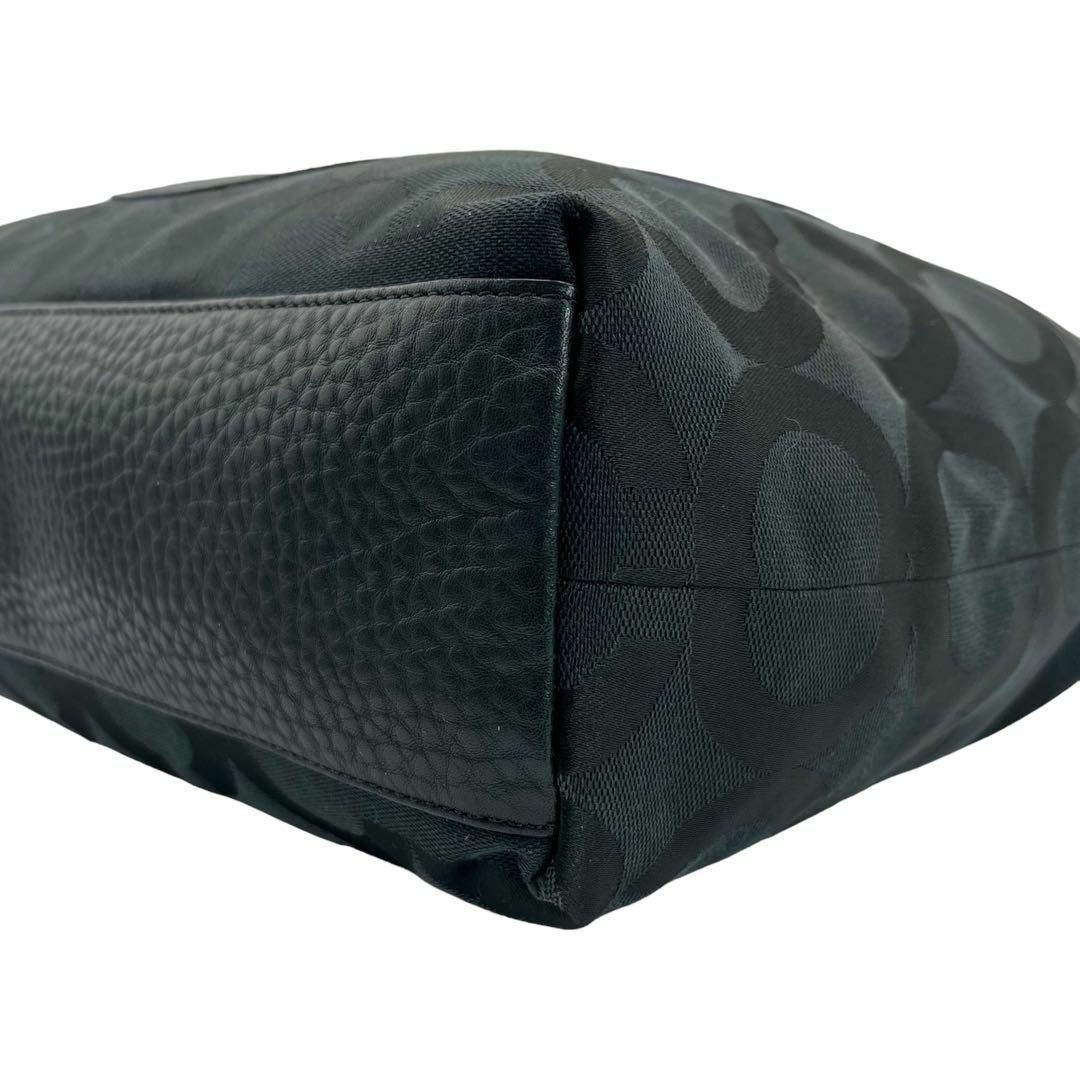 COACH(コーチ)の【美品】コーチ シグネチャー トートバッグ 黒 15013 大容量　A4 レザー レディースのバッグ(トートバッグ)の商品写真