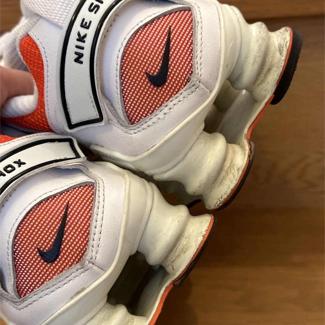 NIKE(ナイキ)の【さち様専用】NIKE W SHOX TL NOVA ショックス ナイキ レディースの靴/シューズ(スニーカー)の商品写真