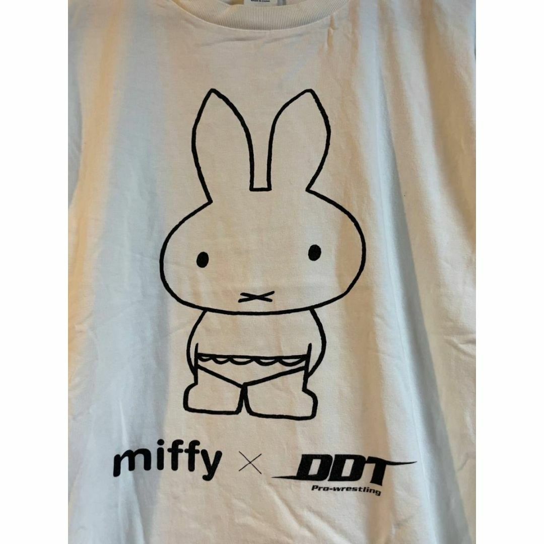 ミッフィー×DDTプロレスリング　半袖　Tシャツ メンズのトップス(Tシャツ/カットソー(半袖/袖なし))の商品写真